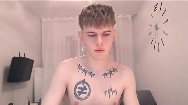 Fredd Xanders online show from May 2026 07:18:01 PM
