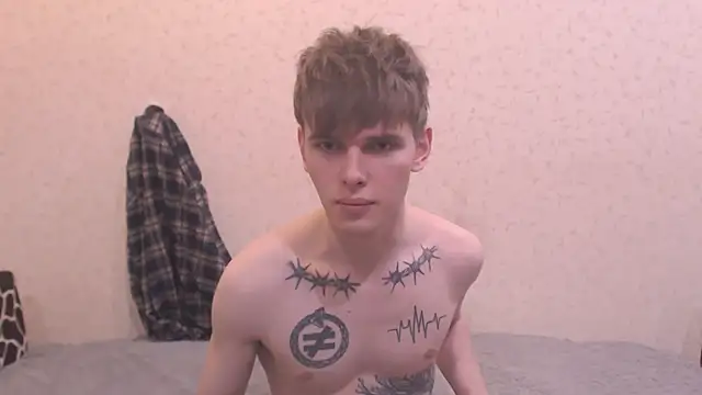 Fredd Xanders online show from April 2026 07:15:02 PM