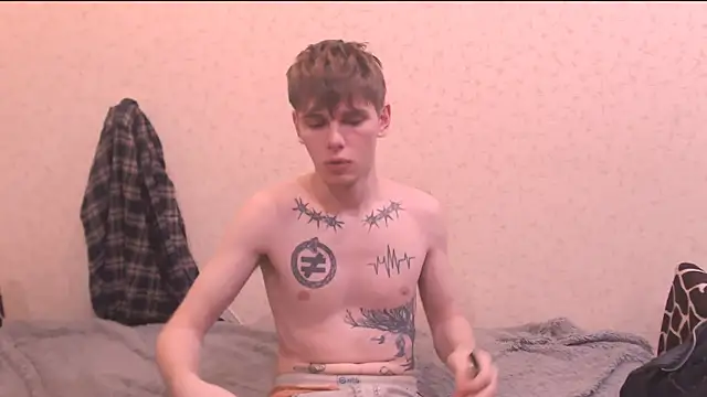 Fredd Xanders online show from April 2026 01:07:01 AM