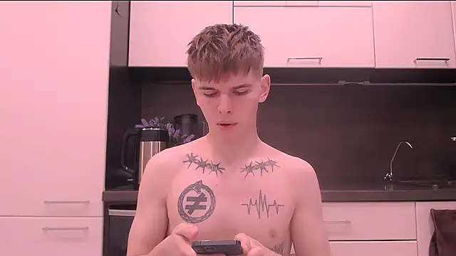 Fredd Xanders online show from March 2026 07:08:02 PM