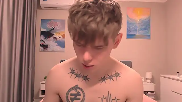 Snapshot of Fredd_Xanders chatting on December 2025 05:26:02 PM Fredd Xanders online show from December 2025 05:26:02 PM