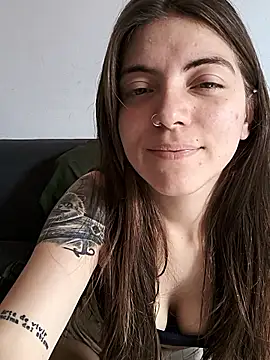 Snapshot of Ceciihot chatting on January 2026 04:00:02 PM Ceciihot online show from January 2026 04:00:02 PM