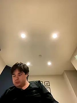 phantom898983 online show from December 2025 03:43:02 AM