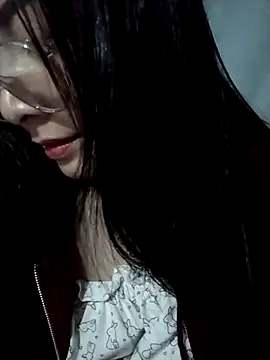 Paerl-sweet online show from December 2025 01:57:02 PM