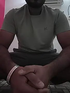 cyanidecuriosity online show from July 2026 04:50:01 PM
