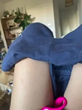 Snapshot of Deborahoff chatting on January 2026 12:01:02 PM Deborahoff online show from January 2026 12:01:02 PM