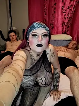 SpiderRose online show from April 2026 03:08:01 AM