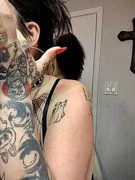 SpiderRose online show from January 2026 05:11:01 AM