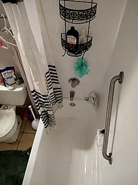 SpiderRose online show from January 2026 05:27:02 PM