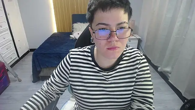 geminis xxx online show from April 2026 04:15:01 AM