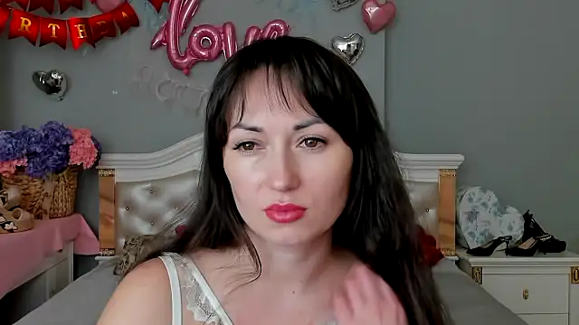 RosiAlina online show from February 2026 09:22:01 AM