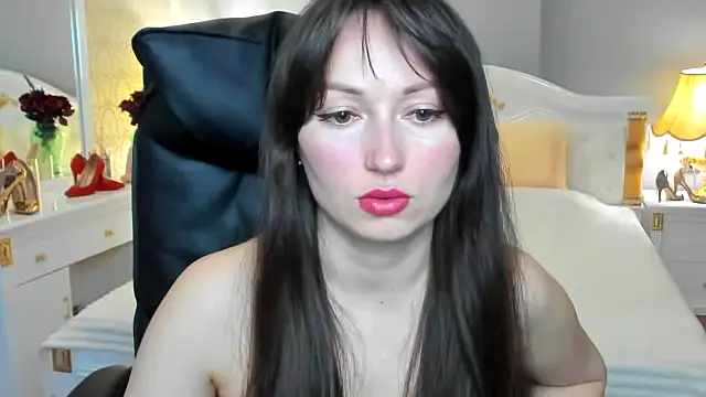 Snapshot of RosiAlina chatting on May 2026 06:29:02 AM RosiAlina online show from May 2026 06:29:02 AM