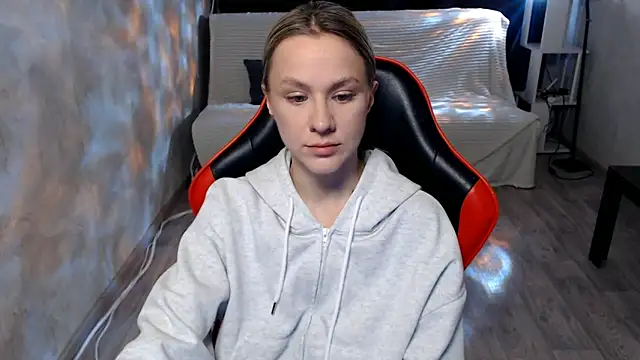 MiaBun1 online show from March 2026 04:30:01 AM