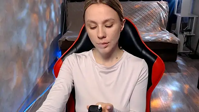 MiaBun1 online show from March 2026 03:55:01 AM