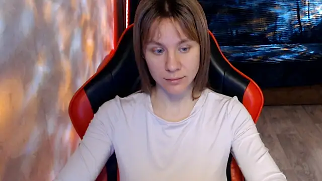 MiaBun1 online show from May 2026 02:53:01 AM