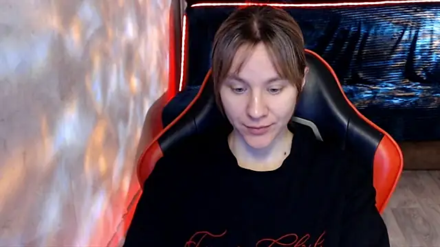 MiaBun1 online show from May 2026 03:23:01 AM