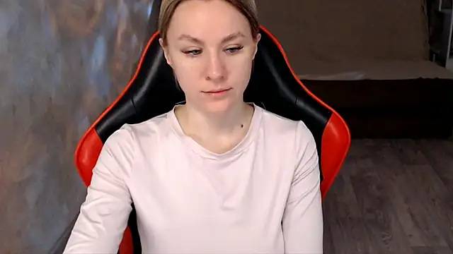 MiaBun1 online show from February 2026 03:26:02 AM