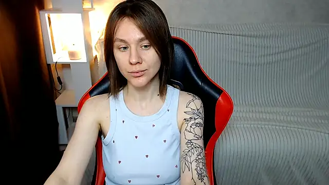 MiaBun1 online show from December 2025 03:06:02 AM