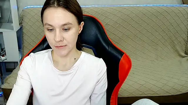 MiaBun1 online show from January 2026 02:48:01 AM