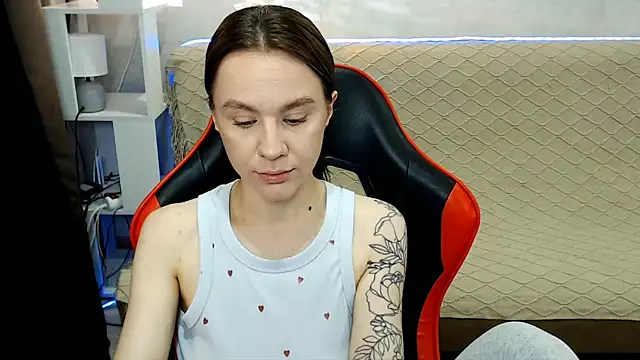 MiaBun1 online show from January 2026 03:21:01 AM