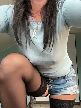 CherryCherry03 online show from April 2026 08:21:01 AM