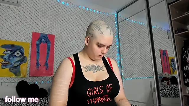 Snapshot of enigmastella chatting on December 2025 11:38:02 AM enigmastella online show from December 2025 11:38:02 AM