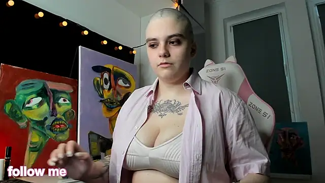 Snapshot of enigmastella chatting on December 2025 11:05:02 AM enigmastella online show from December 2025 11:05:02 AM