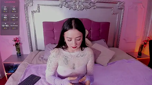 Sabrina Cutte online show from February 2026 03:28:01 AM