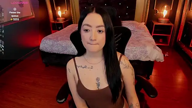 Sabrina Cutte online show from May 2026 03:37:01 AM