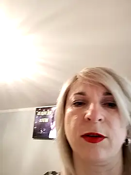 AhlyssaLove1155 online show from May 2026 05:20:02 PM