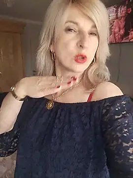 AhlyssaLove1155 online show from June 2026 02:40:01 PM