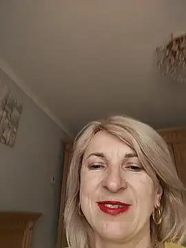 AhlyssaLove1155 online show from June 2026 03:09:02 PM