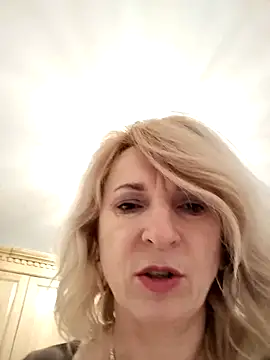 AhlyssaLove1155 online show from March 2026 04:34:02 AM