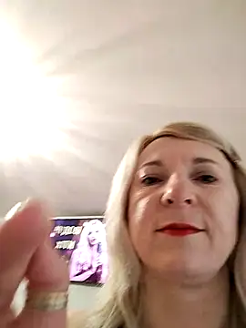 AhlyssaLove1155 online show from July 2026 03:14:01 AM