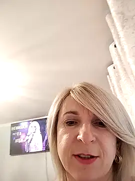 AhlyssaLove1155 online show from April 2026 04:47:02 PM