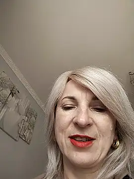 AhlyssaLove1155 online show from June 2026 12:54:01 PM