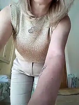 AhlyssaLove1155 online show from April 2026 12:12:02 PM