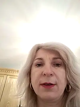 AhlyssaLove1155 online show from February 2026 03:42:01 PM