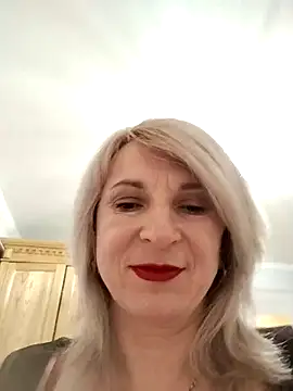 AhlyssaLove1155 online show from May 2026 07:28:02 PM