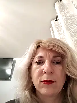 AhlyssaLove1155 online show from February 2026 06:07:02 PM