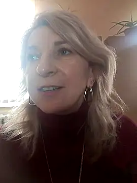 Snapshot of AhlyssaLove1155 chatting on December 2025 10:32:02 AM AhlyssaLove1155 online show from December 2025 10:32:02 AM