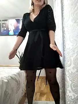 AhlyssaLove1155 online show from April 2026 05:25:01 PM