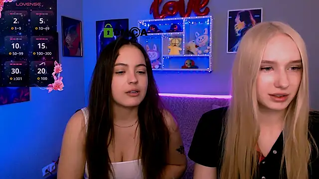 effysosweet online show from March 2026 08:44:02 PM