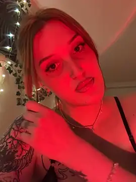 PollyRude online show from December 2025 12:57:02 AM