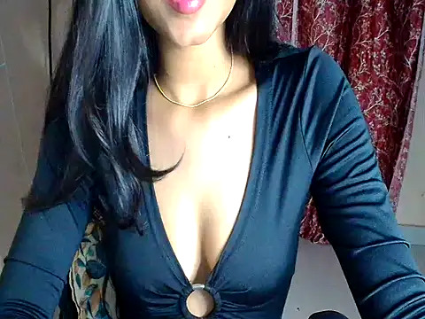 Snapshot of Sexy_Sanaya2 chatting on June 2026 06:40:01 PM Sexy Sanaya2 online show from June 2026 06:40:01 PM