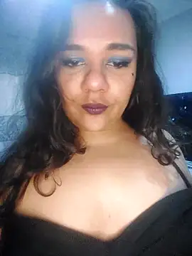 thebomb07 online show from December 2025 01:17:02 PM