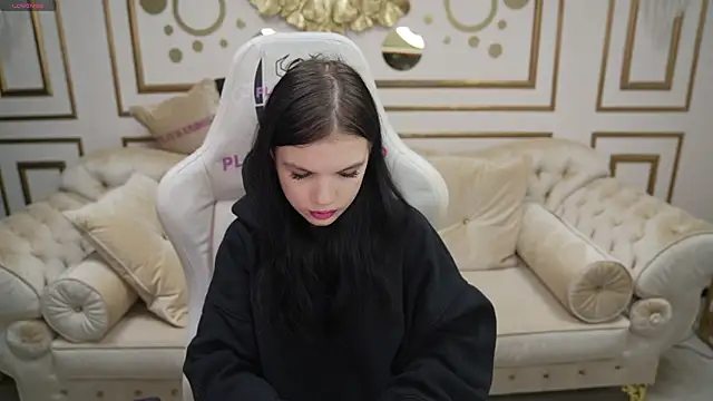 Snapshot of Hanna_nana chatting on December 2025 11:16:02 AM Hanna nana online show from December 2025 11:16:02 AM