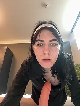 Nattasss online show from April 2026 12:34:01 PM