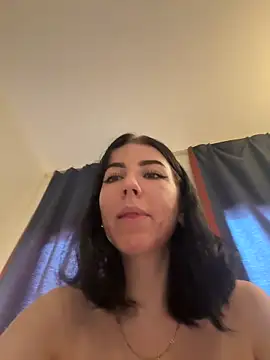 Nattasss online show from May 2026 11:38:01 AM