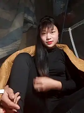 Snapshot of hinata-xx chatting on December 2025 05:35:02 AM hinata-xx online show from December 2025 05:35:02 AM